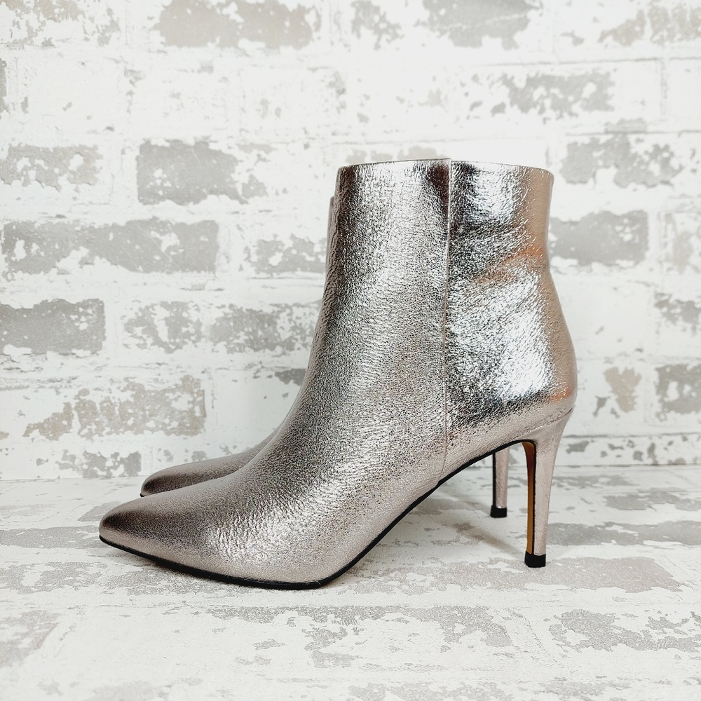 NEW Steven New York Women’s Laili Pointed Toe Silver Bootie E455